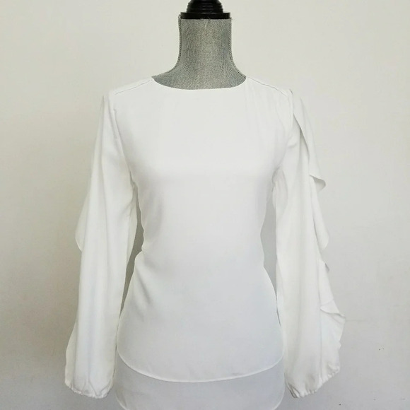 love Scarlett Tops - $78 Love Scarlett Womens White Ruffle Blouse S
